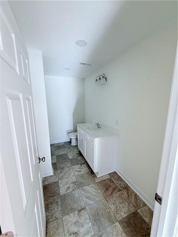 154 Abbotts Avenue, Lexington, NC 27292