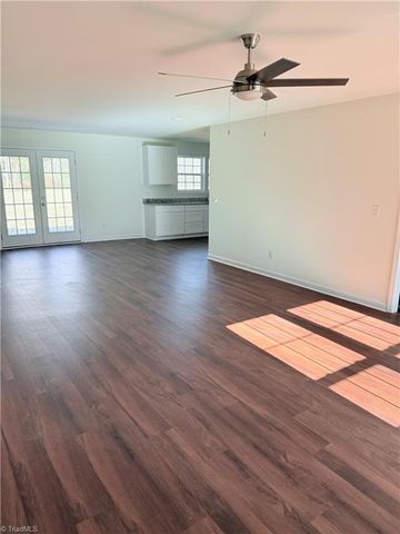 154 Abbotts Avenue, Lexington, NC 27292