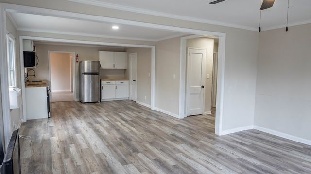 2541 Jewel Street, East Point, GA 30344