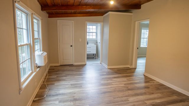 2541 Jewel Street, East Point, GA 30344