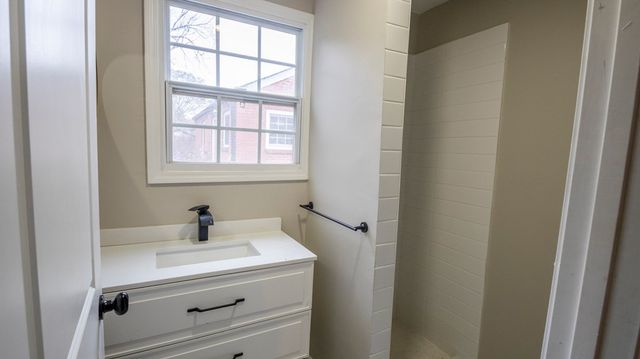 2541 Jewel Street, East Point, GA 30344