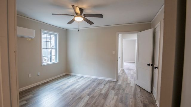 2541 Jewel Street, East Point, GA 30344