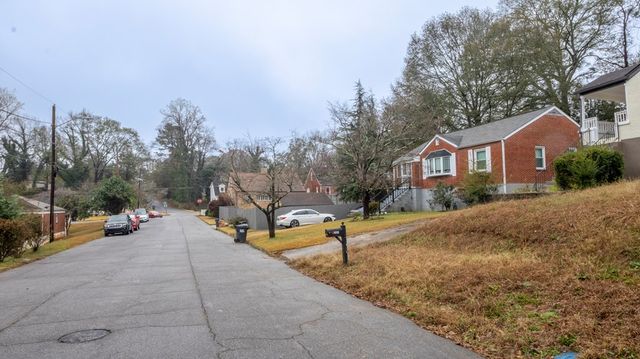 2541 Jewel Street, East Point, GA 30344