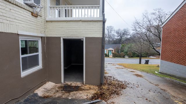 2541 Jewel Street, East Point, GA 30344