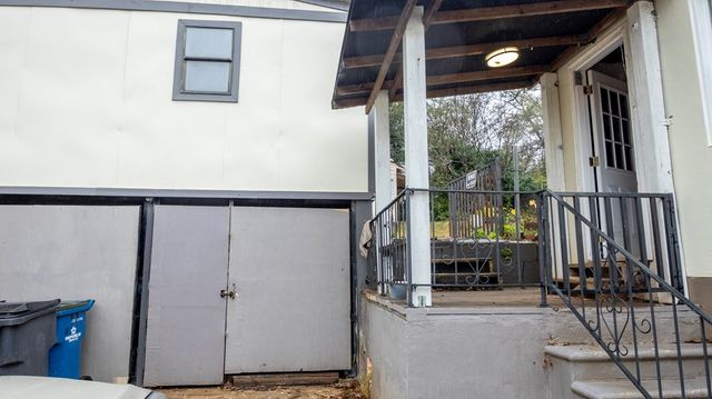 2541 Jewel Street, East Point, GA 30344