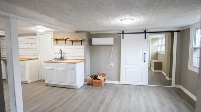 2541 Jewel Street, East Point, GA 30344