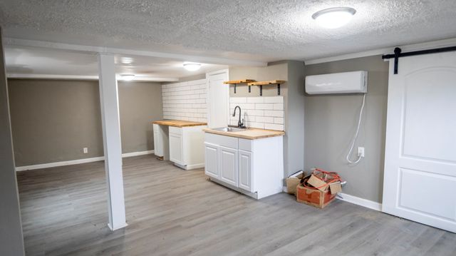 2541 Jewel Street, East Point, GA 30344