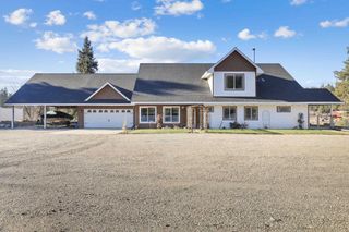 39605 N Elk-Chattaroy Rd, Elk, WA 99009