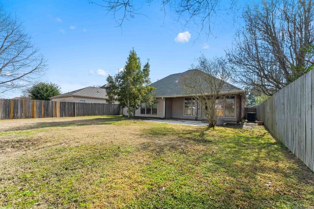 10121 Springpark Ave, Baton Rouge, LA 70810