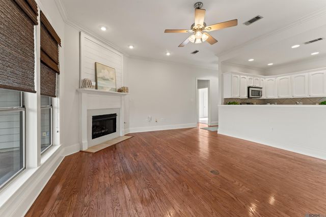 10121 Springpark Ave, Baton Rouge, LA 70810