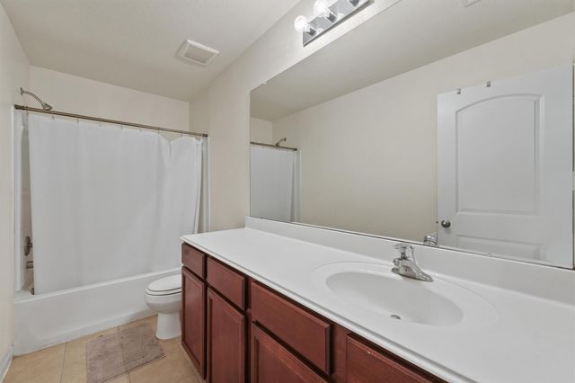 4918 Jagged Cliff Lane, Rosenberg, TX 77469