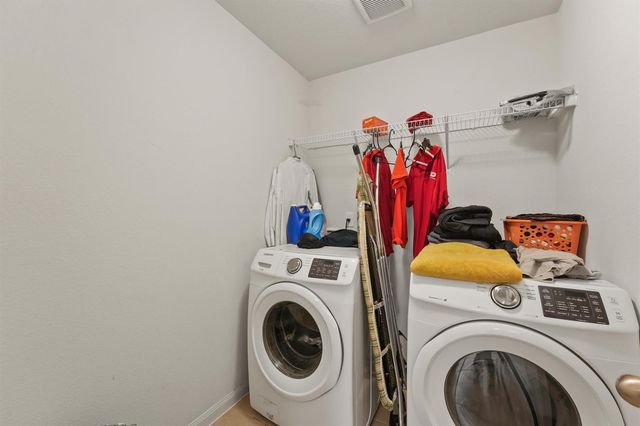4918 Jagged Cliff Lane, Rosenberg, TX 77469