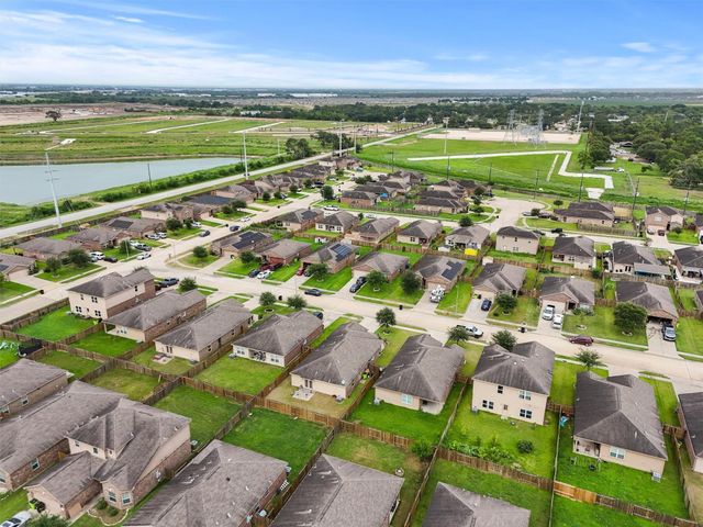 4918 Jagged Cliff Lane, Rosenberg, TX 77469