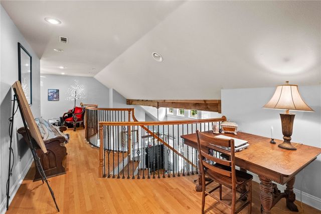 780 E Bryan Lane, Fayetteville, AR 72701
