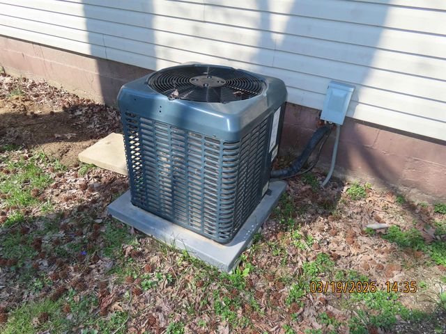 1826 S Bosse Avenue, Evansville, IN 47712