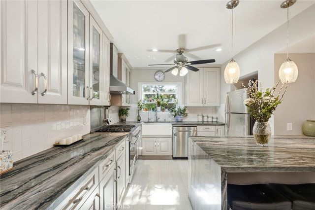 4963 Haskell, Encino, CA 91436