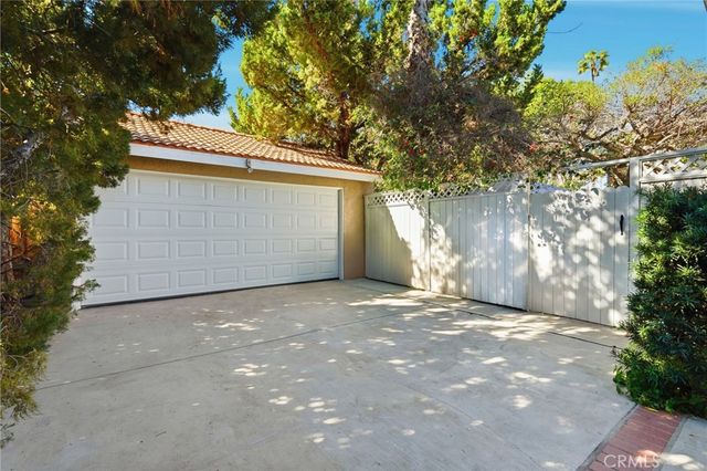 4963 Haskell, Encino, CA 91436