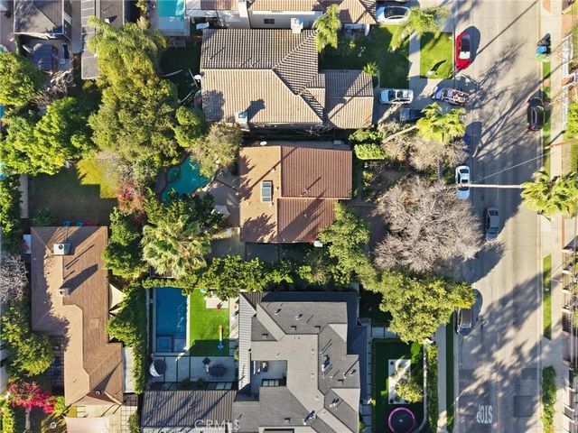 4963 Haskell, Encino, CA 91436