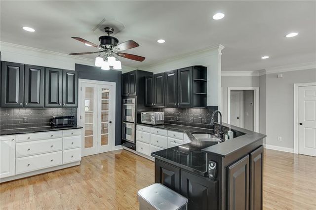 2727 Bearcreek Place, Buford, GA 30519