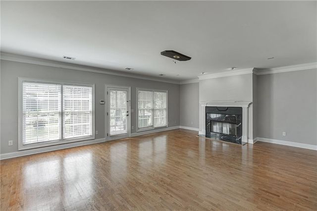 2727 Bearcreek Place, Buford, GA 30519