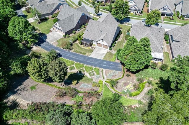 2727 Bearcreek Place, Buford, GA 30519