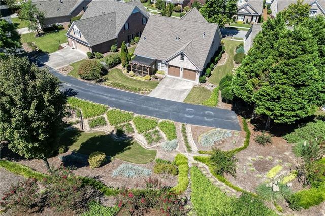 2727 Bearcreek Place, Buford, GA 30519