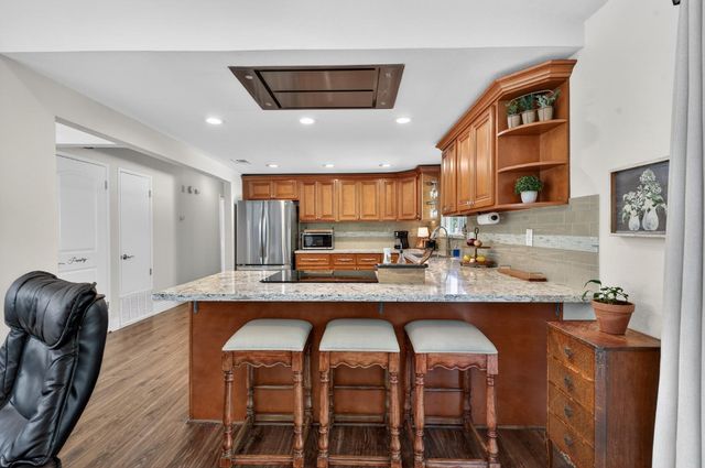 12631 Eckard Way, Auburn, CA 95603