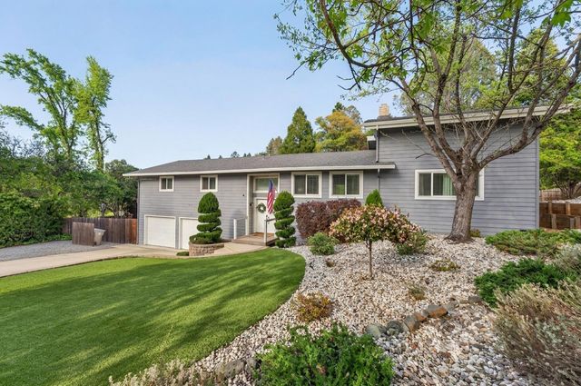 12631 Eckard Way, Auburn, CA 95603