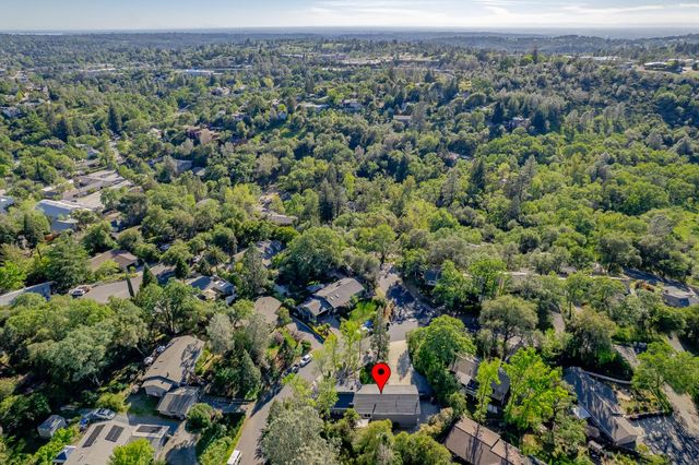 12631 Eckard Way, Auburn, CA 95603