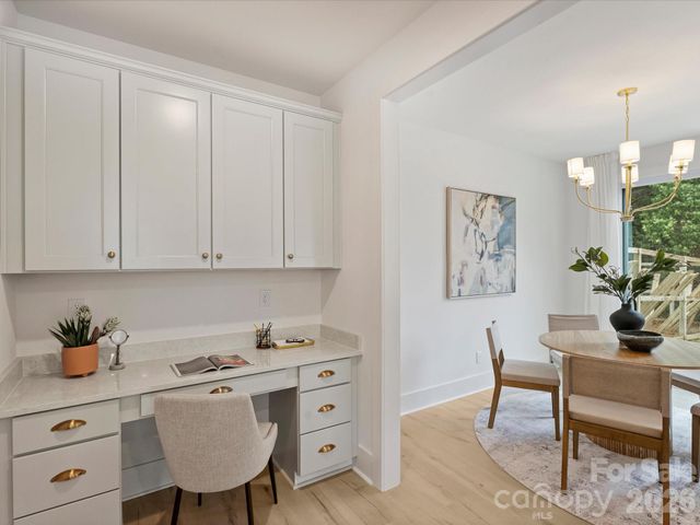 1129 E 35th Street, Charlotte, NC 28205