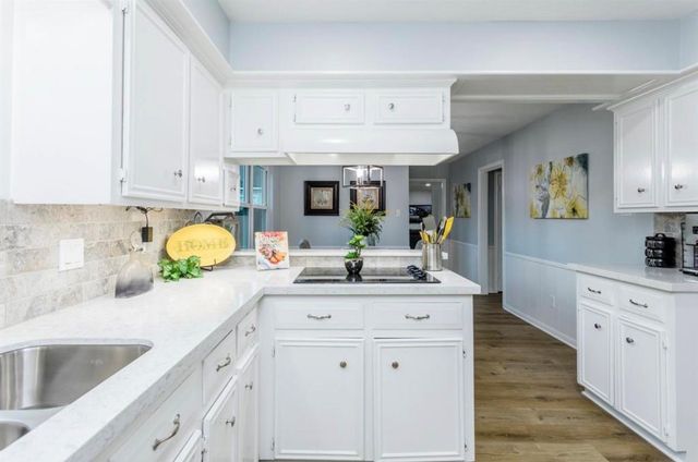 15614 Pebble Bend Drive, Houston, TX 77068