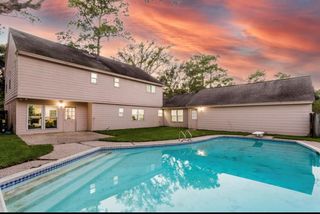 15614 Pebble Bend Drive, Houston, TX 77068