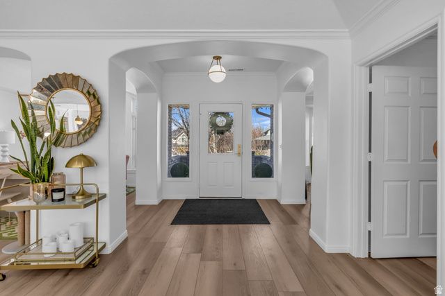882 E WINDSOR LN, Kaysville, UT 84037