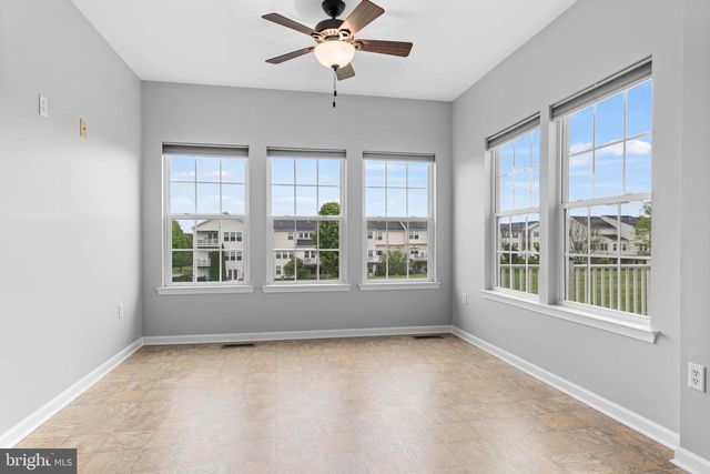 4 TUXFORD LN, Coatesville, PA 19320
