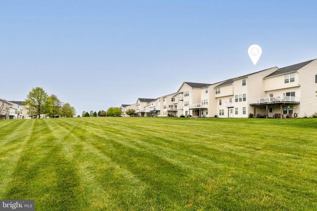 4 TUXFORD LN, Coatesville, PA 19320