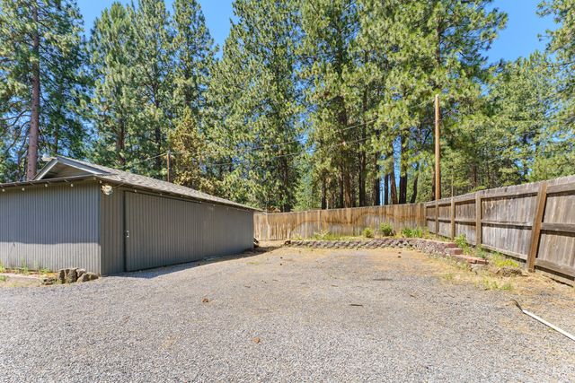 19143 Pumice Butte Road, Bend, OR 97702