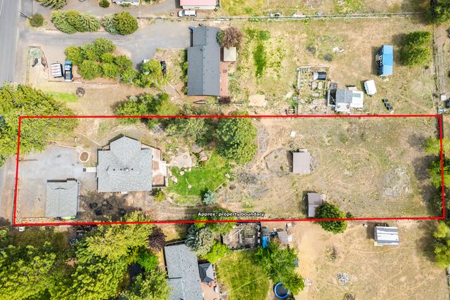 19143 Pumice Butte Road, Bend, OR 97702