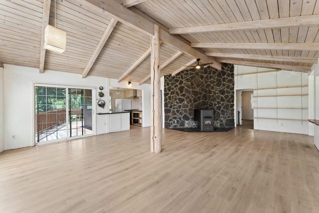 19143 Pumice Butte Road, Bend, OR 97702