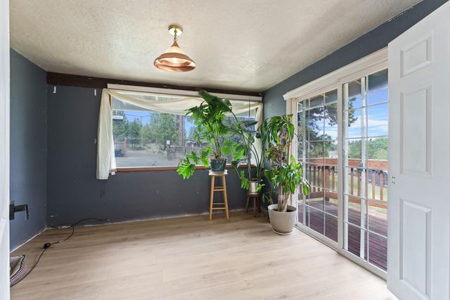 19143 Pumice Butte Road, Bend, OR 97702