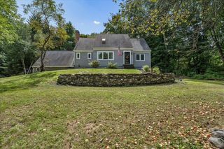 93 Old Nashua Road, Londonderry, NH 03053