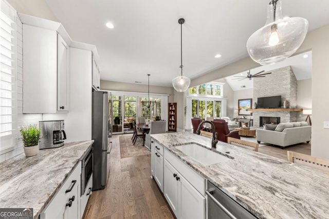 1040 Quaker Ridge Road, Greensboro, GA 30642