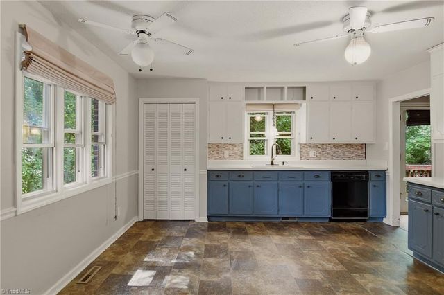 6 Hidden Valley Court, Greensboro, NC 27407