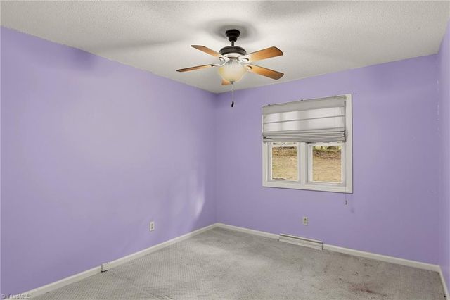 6 Hidden Valley Court, Greensboro, NC 27407