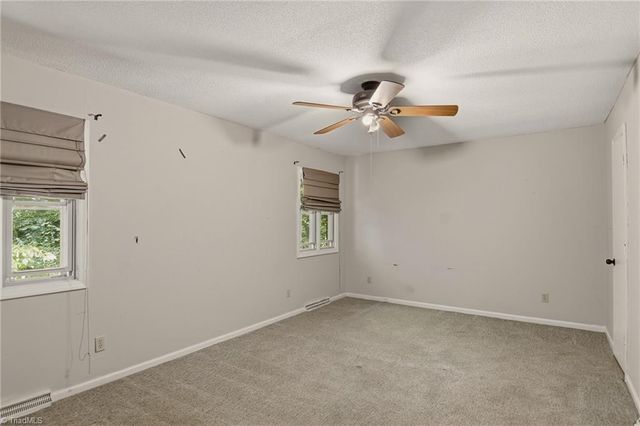 6 Hidden Valley Court, Greensboro, NC 27407