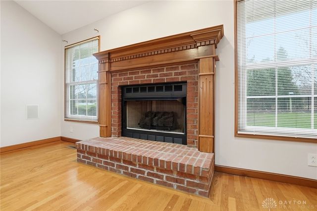 4254 Sarahs Way, Sugarcreek Twp, OH 45440