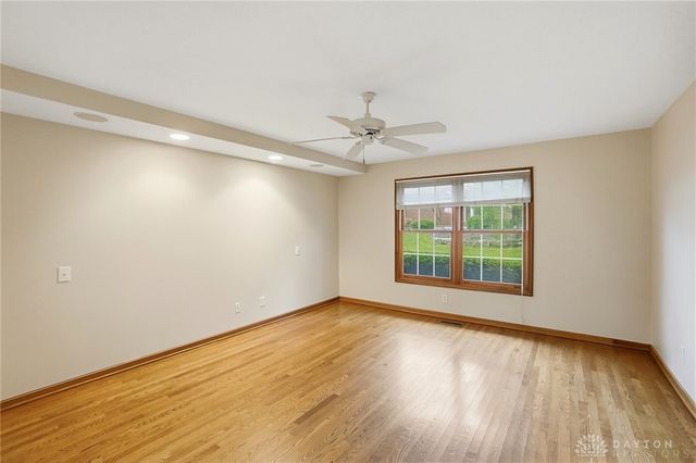 4254 Sarahs Way, Sugarcreek Twp, OH 45440