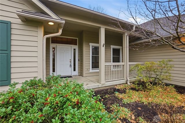 4254 Sarahs Way, Sugarcreek Twp, OH 45440