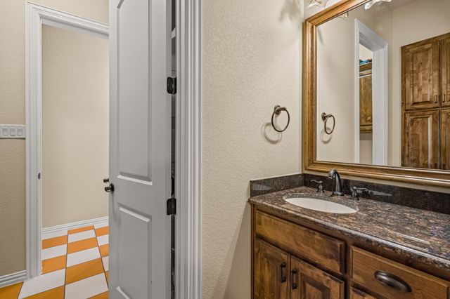 7809 Bella Flora Drive, Fort Worth, TX 76126