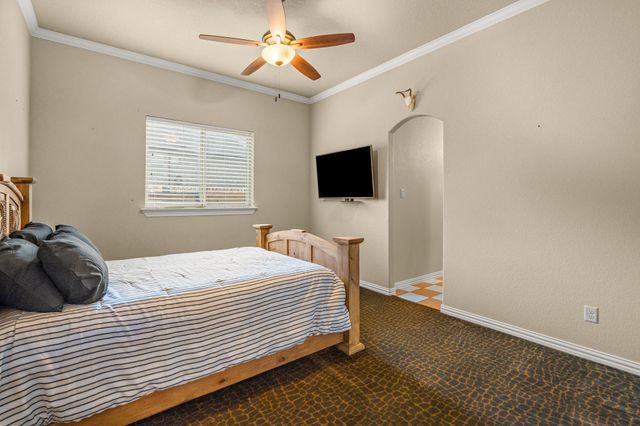 7809 Bella Flora Drive, Fort Worth, TX 76126