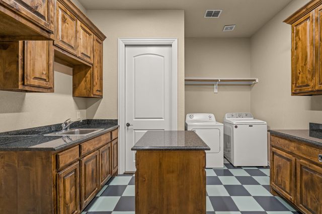 7809 Bella Flora Drive, Fort Worth, TX 76126